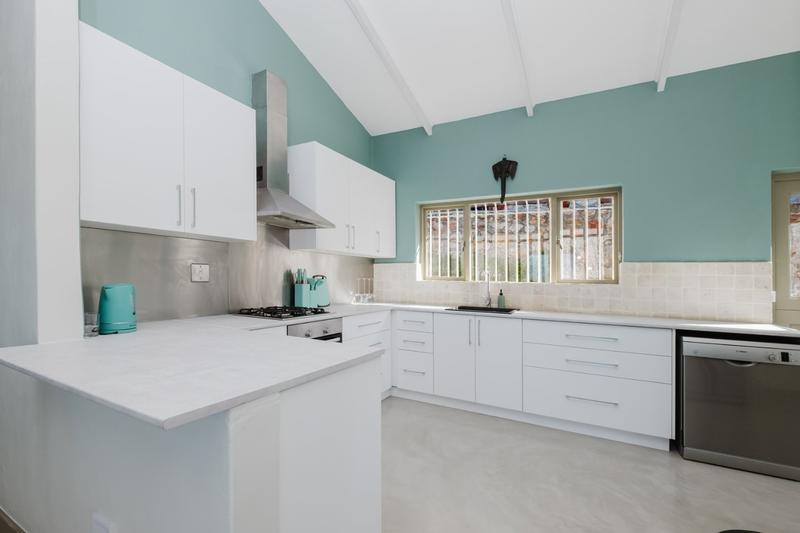 To Let 3 Bedroom Property for Rent in Fish Hoek Western Cape